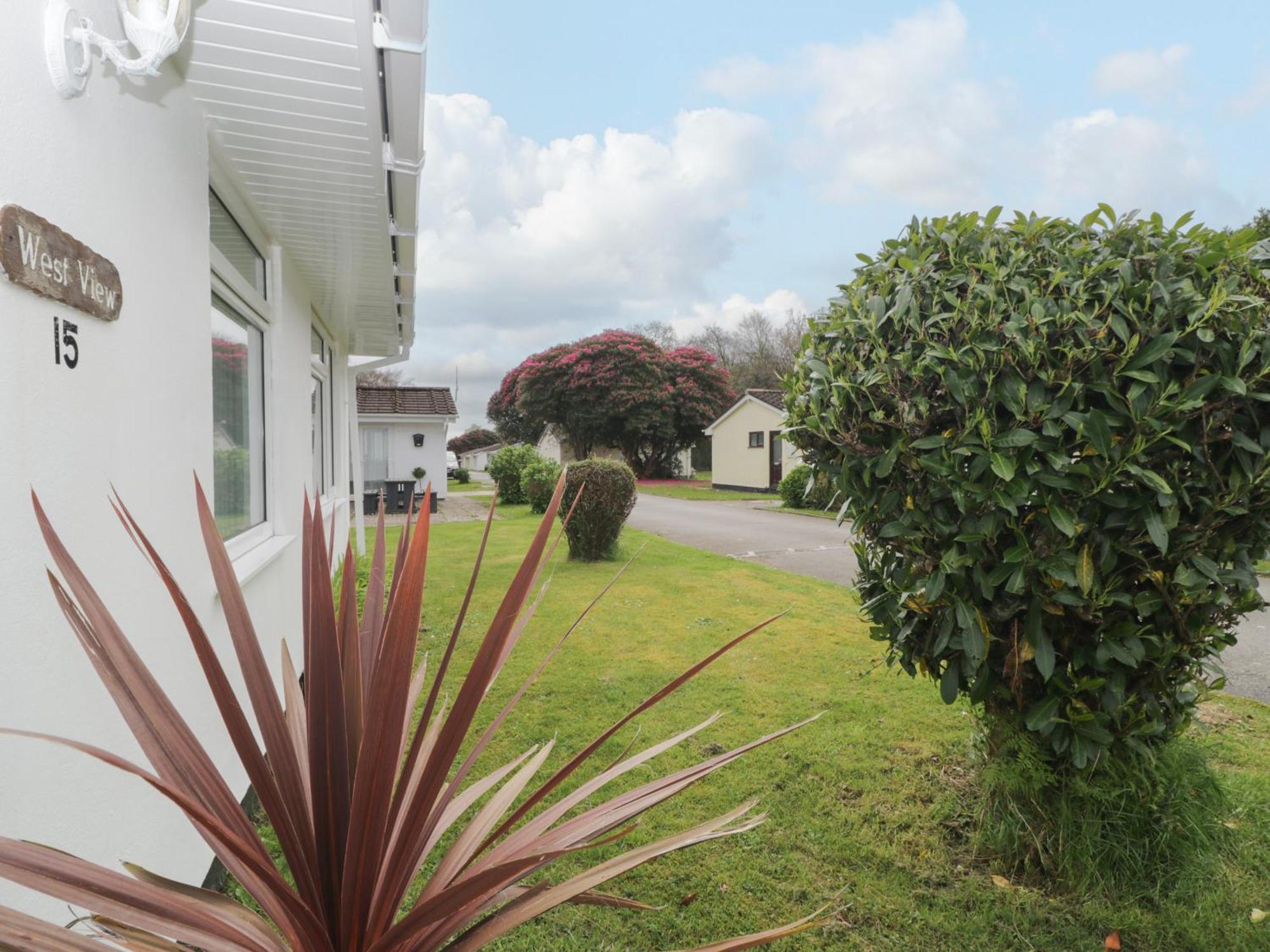Westview Vila Liskeard Exterior foto